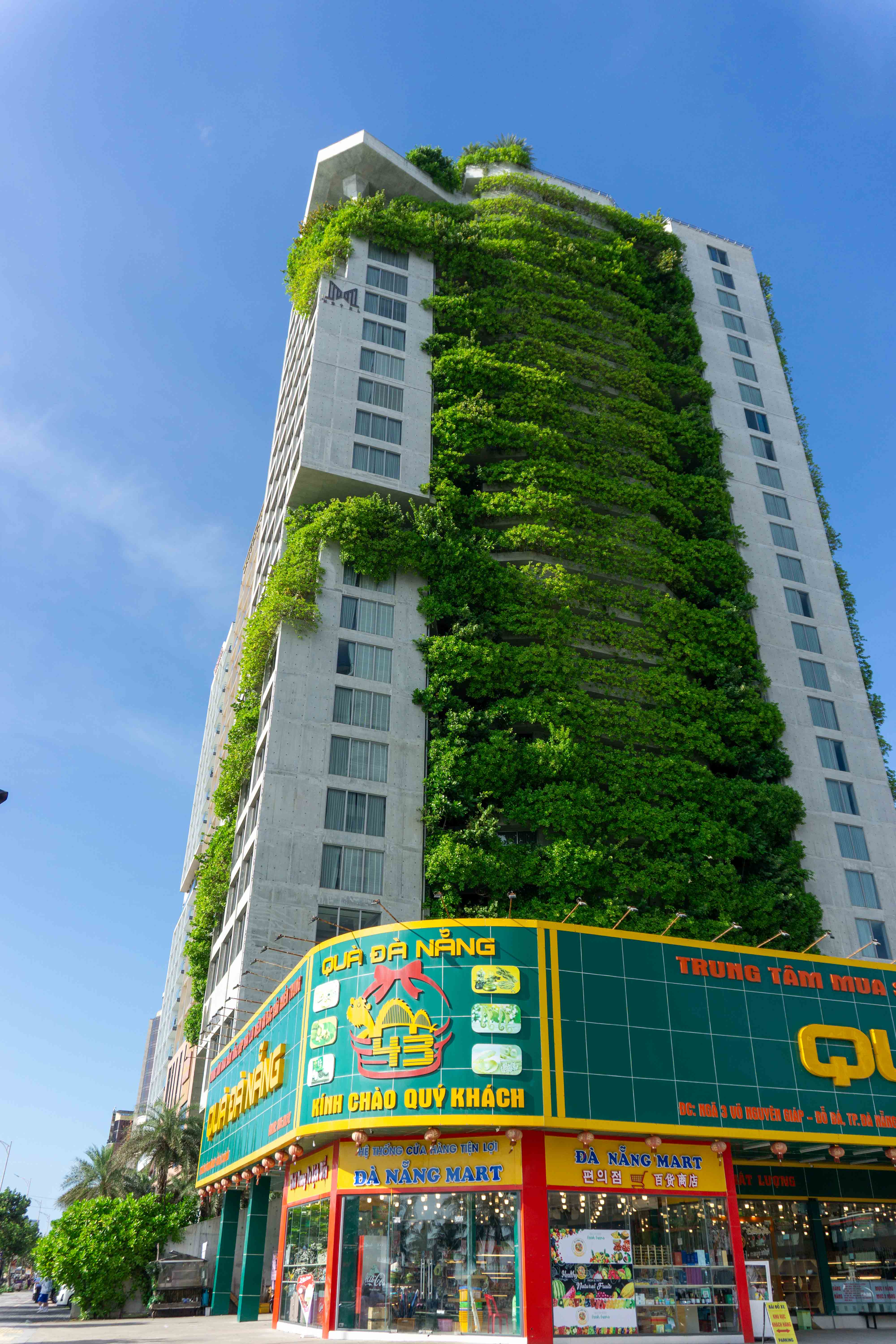 Building in Da Nang